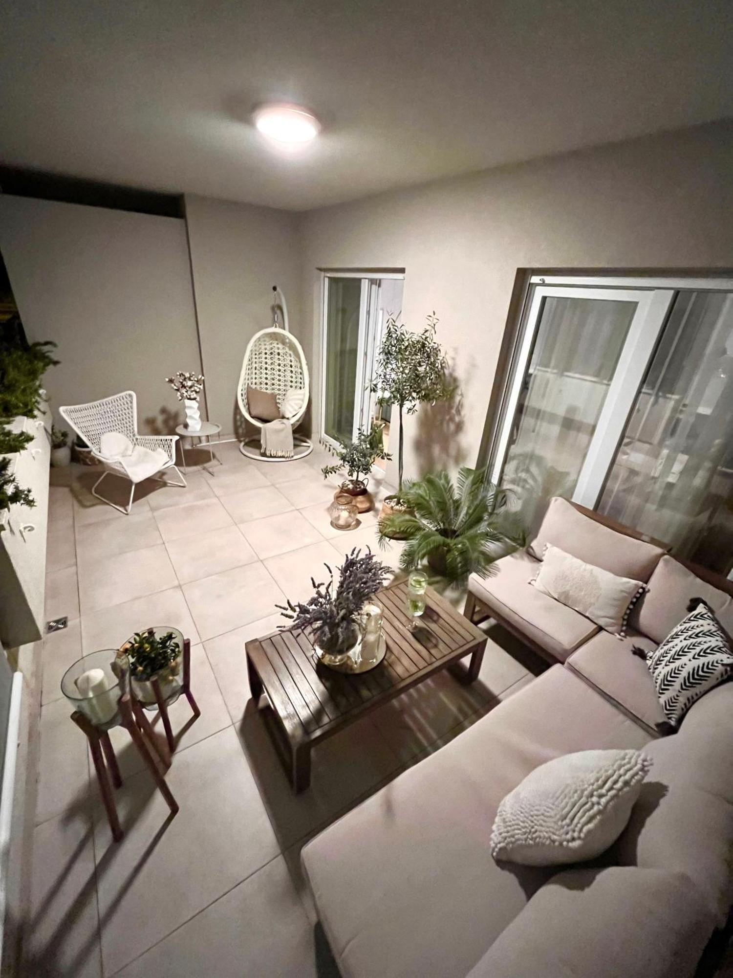 Luxury Apartment Rinos - Free Garage Parking Split Exterior photo